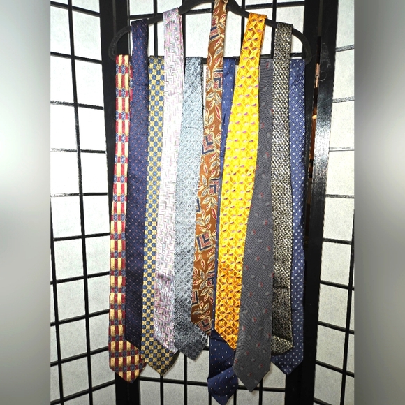 Necktie Lot of 10 - Picture 1 of 8